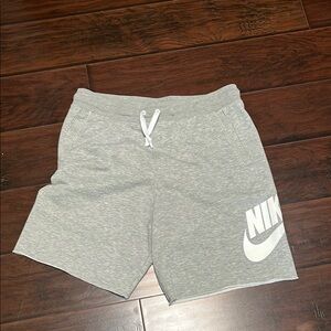 Nike Men's Gray Shorts